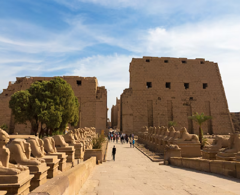 Karnak Temple at Dawn: A Peaceful Journey Through Ancient Egypt